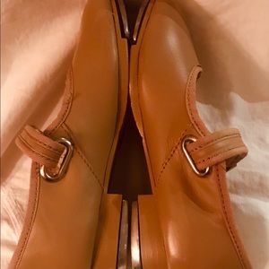 EUC Capezio Children Carmel Tap Shoes 11 1/2 M